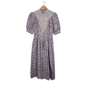Vintage Cottagecore Gunne Sax Women 9/10 Midi Dress Purple Floral Lace High Neck
